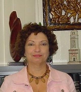 Catedrática y Directora Asociada, Unidad de Investigación 